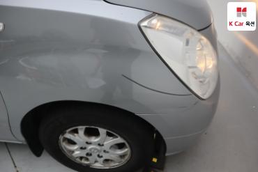 2012 - hyundai grand starex