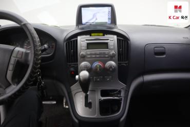 2012 - hyundai grand starex