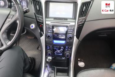 2011 - hyundai sonata