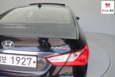 2011 - hyundai sonata