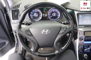 2011 - hyundai sonata