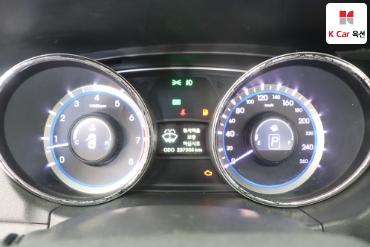 2011 - hyundai sonata