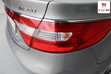 2012 - hyundai grandeur