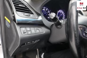 2012 - hyundai grandeur