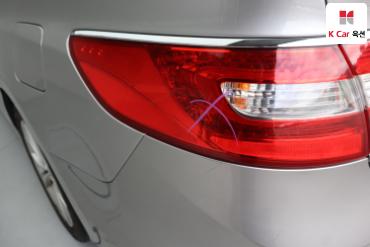 2012 - hyundai grandeur