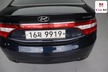 2013 - hyundai grandeur