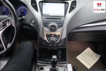 2013 - hyundai grandeur