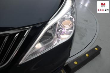 2013 - hyundai grandeur