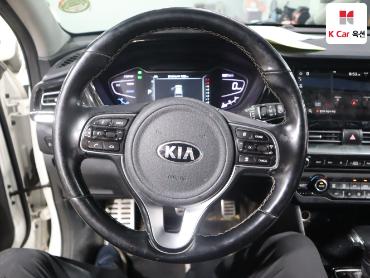 2020 - kia niro