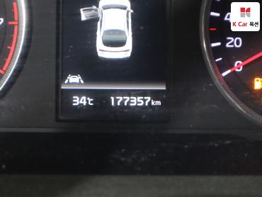2021 - kia k5