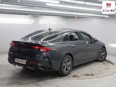 2021 - kia k5