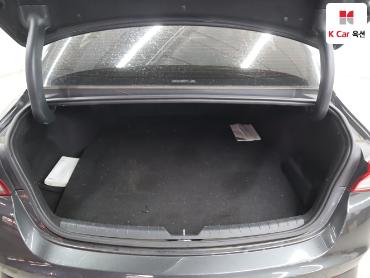 2021 - kia k5