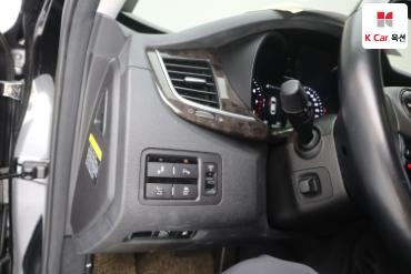 2018 - kia k9
