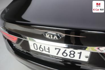 2018 - kia k9