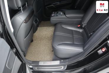 2018 - kia k9