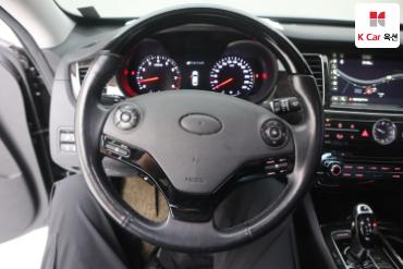 2018 - kia k9