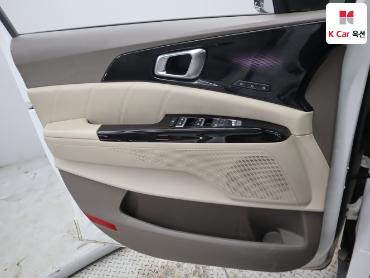 2021 - kia carnival