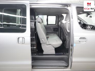 2019 - hyundai grand starex