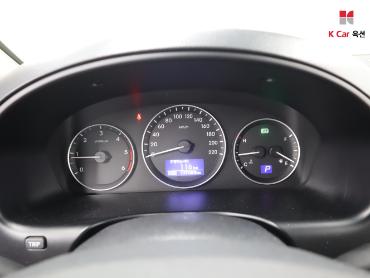 2019 - hyundai grand starex