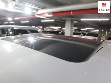2011 - hyundai grandeur