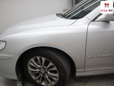 2011 - hyundai grandeur