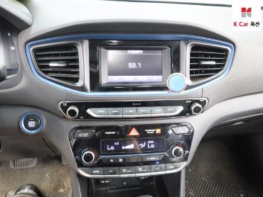 2016 - hyundai ioniq