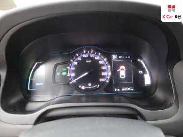 2016 - hyundai ioniq
