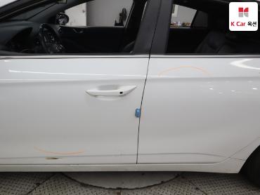 2016 - hyundai ioniq