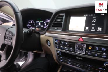 2019 - genesis g80