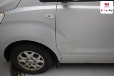 2010 - hyundai grand starex