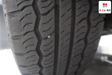 2010 - hyundai grand starex