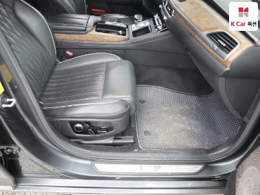 2019 - genesis g90