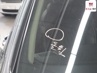 2019 - genesis g90