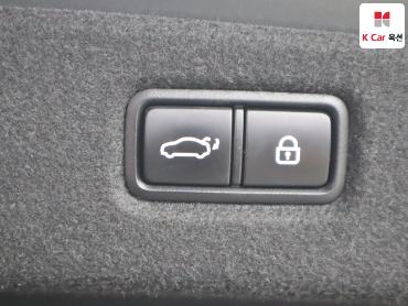 2019 - genesis g90