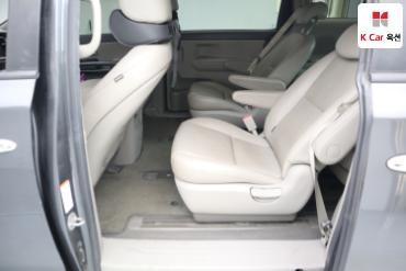 2016 - kia carnival