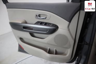 2016 - kia carnival