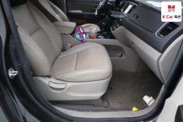 2016 - kia carnival