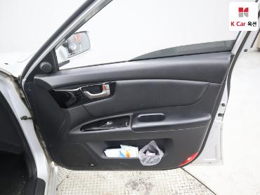 2009 - kia roche