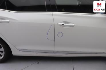2011 - hyundai grandeur