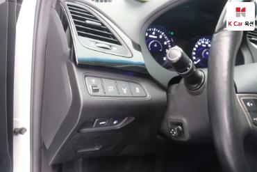 2011 - hyundai grandeur