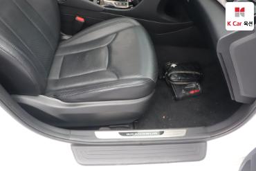 2011 - hyundai grandeur