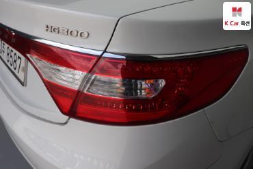 2011 - hyundai grandeur