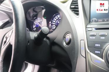 2011 - hyundai grandeur
