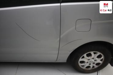 2014 - hyundai grand starex