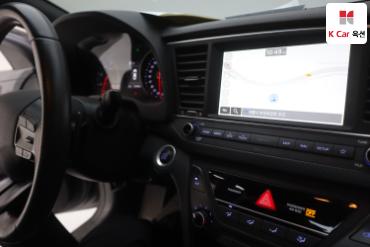 2018 - hyundai avante