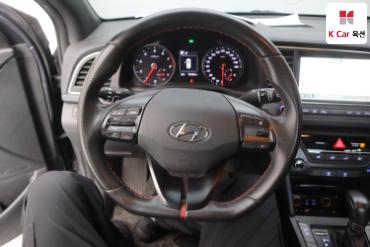 2018 - hyundai avante