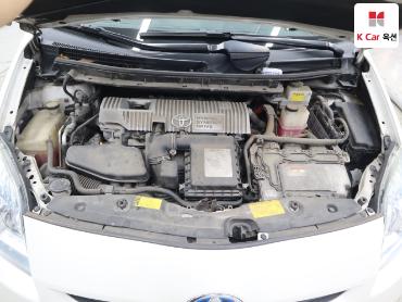 2011 - toyota prius