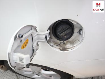 2011 - toyota prius
