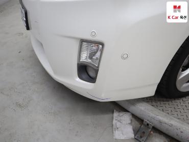 2011 - toyota prius