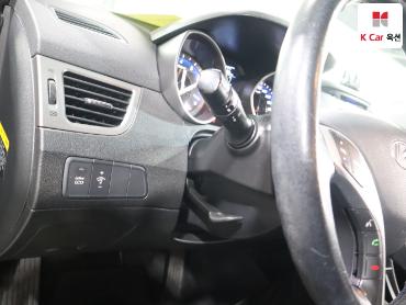 2011 - hyundai avante